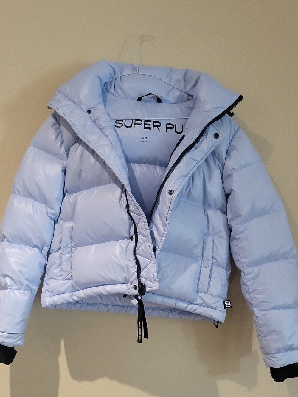 Aritzia Light Blue Cropped Puffer Jacket